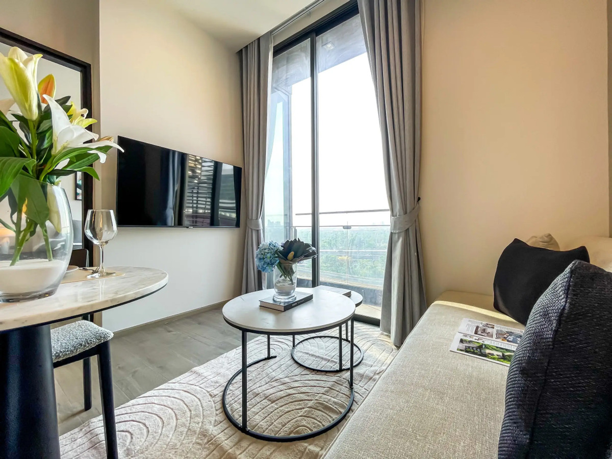 ให้เช่าคอนโดลาดพร้าว เซ็นทรัลลาดพร้าว : คอนโดให้เช่า เดอะ เครสท์ พาร์ค เรสซิเดนเซส