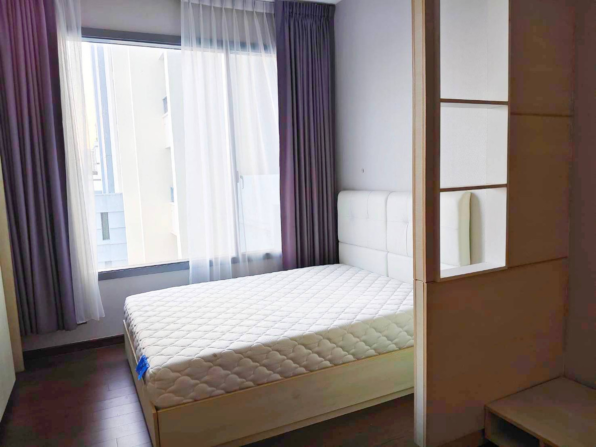 For SaleCondoRama9, Petchburi, RCA : 🔥 FOR SALE! Best Price in the Building – Q Asoke | 5.25 MB Only 💎✨ Rare opportunity in a prime CBD location with unbeatable connectivity! 🚆✈️