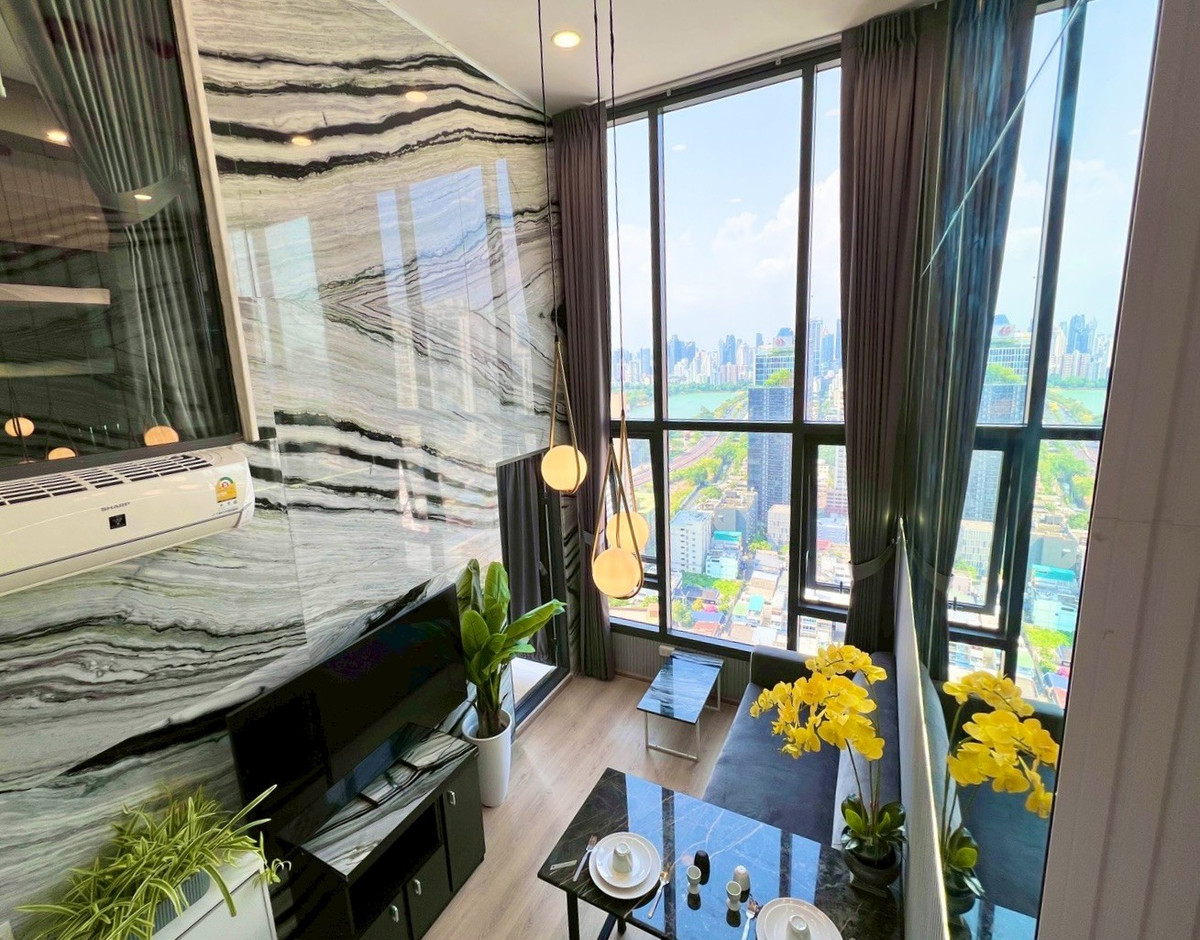For RentCondoKhlongtoei, Kluaynamthai : Condo in Rama 4, Connected to Asoke | Brand-New Unit | High Floor | Open View | Quiet & Private