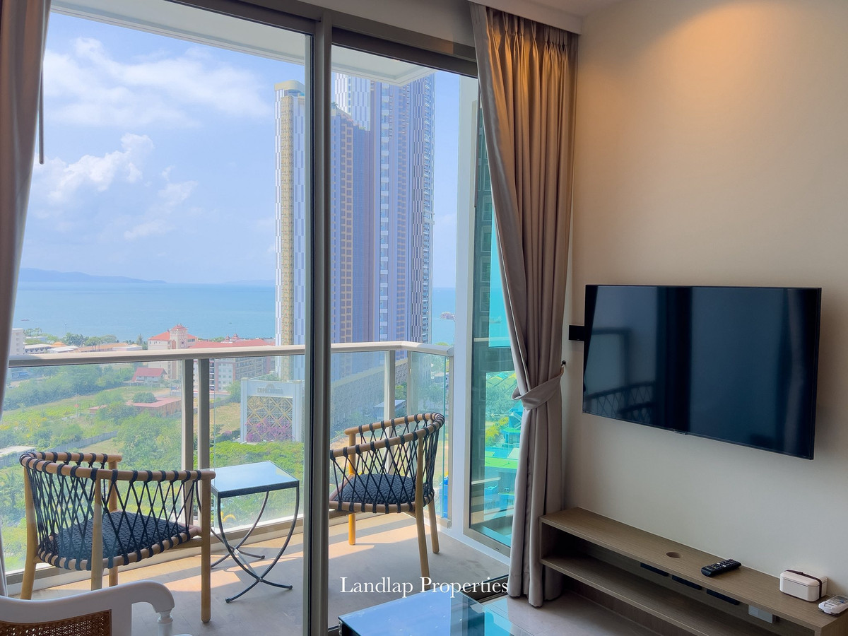 For RentPattaya, Bangsaen, Chonburi : The Riviera Ocean Drive, beautiful room, good atmosphere, complete with furniture and electrical appliances. Ready to move in