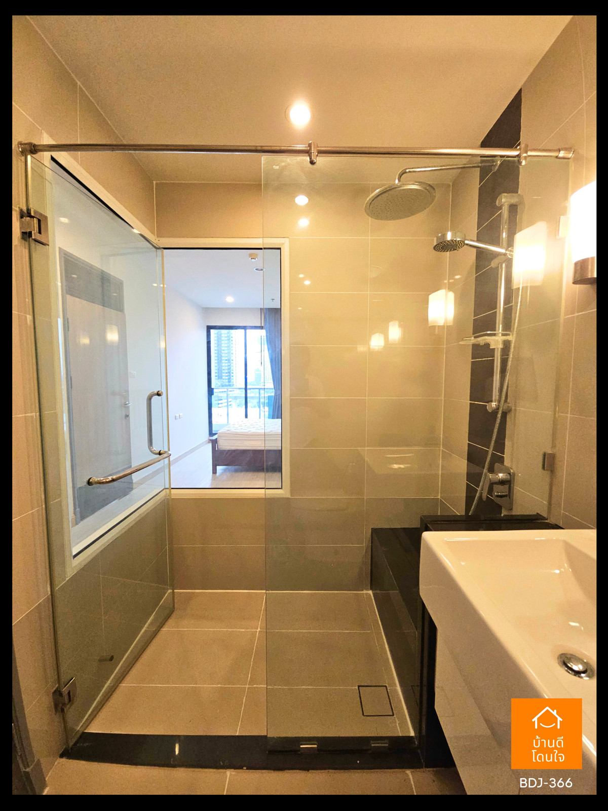 For SaleCondoRama9, Petchburi, RCA : Special discount on Condo Supalai Premier Asoke (50.43 sq m.) near MRT Phetchaburi, Asoke intersection.