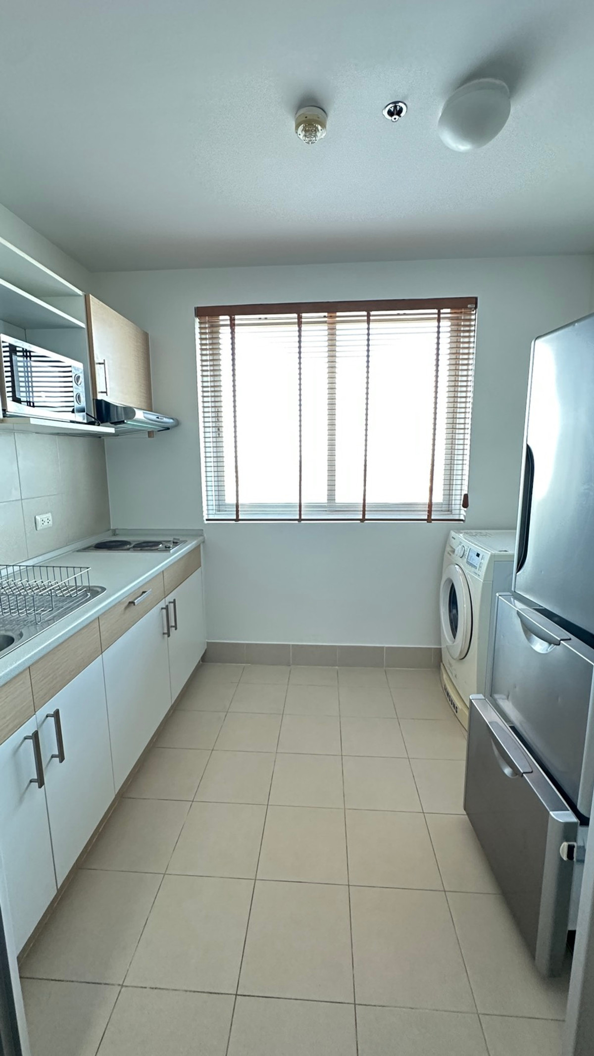 For SaleCondoRama9, Petchburi, RCA : Supalai Park Ekkamai - Thonglor / 2 Bedrooms (SALE WITH TENANT), Supalai Park Ekkamai - Thonglor / 2 Bedrooms (Sale with Tenant) NA012