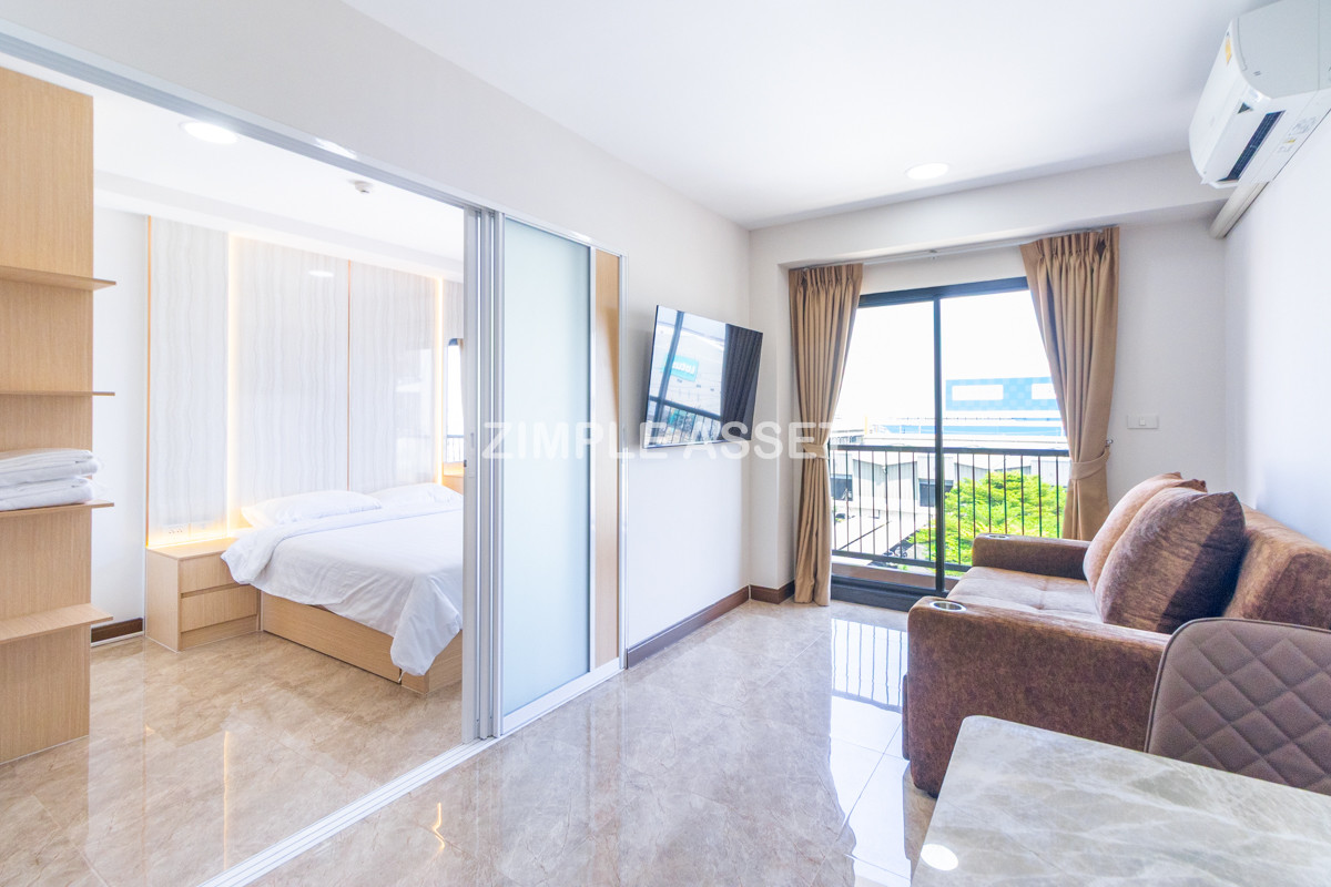 For RentSamut Prakan,Samrong : Line ID: @zimple_asset  Modern room apartment in Bang Phli, fully furnished with electrical appliances and great facilities Clean, secure, and conveniently located near shopping malls, community areas, and Bang Phli Industrial Estate.