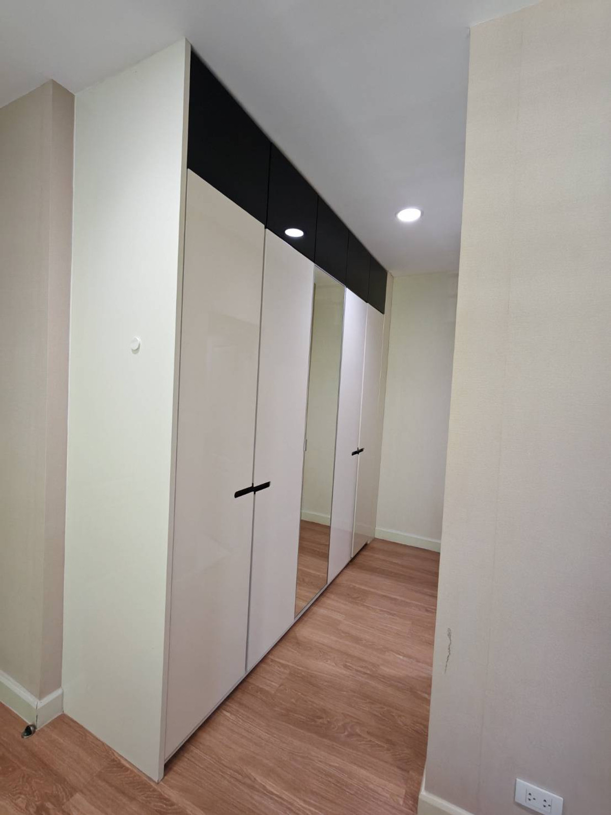 ให้เช่าบ้านนวมินทร์ รามอินทรา : ให้เช่าบ้านเดี่ยว ไลฟ์ บางกอก บูเลอวาร์ด รามอินทรา 65 (53 ตร.ว.) 4 นอน 3 น้ำ แปลงหน้าสวน พร้อมอยู่