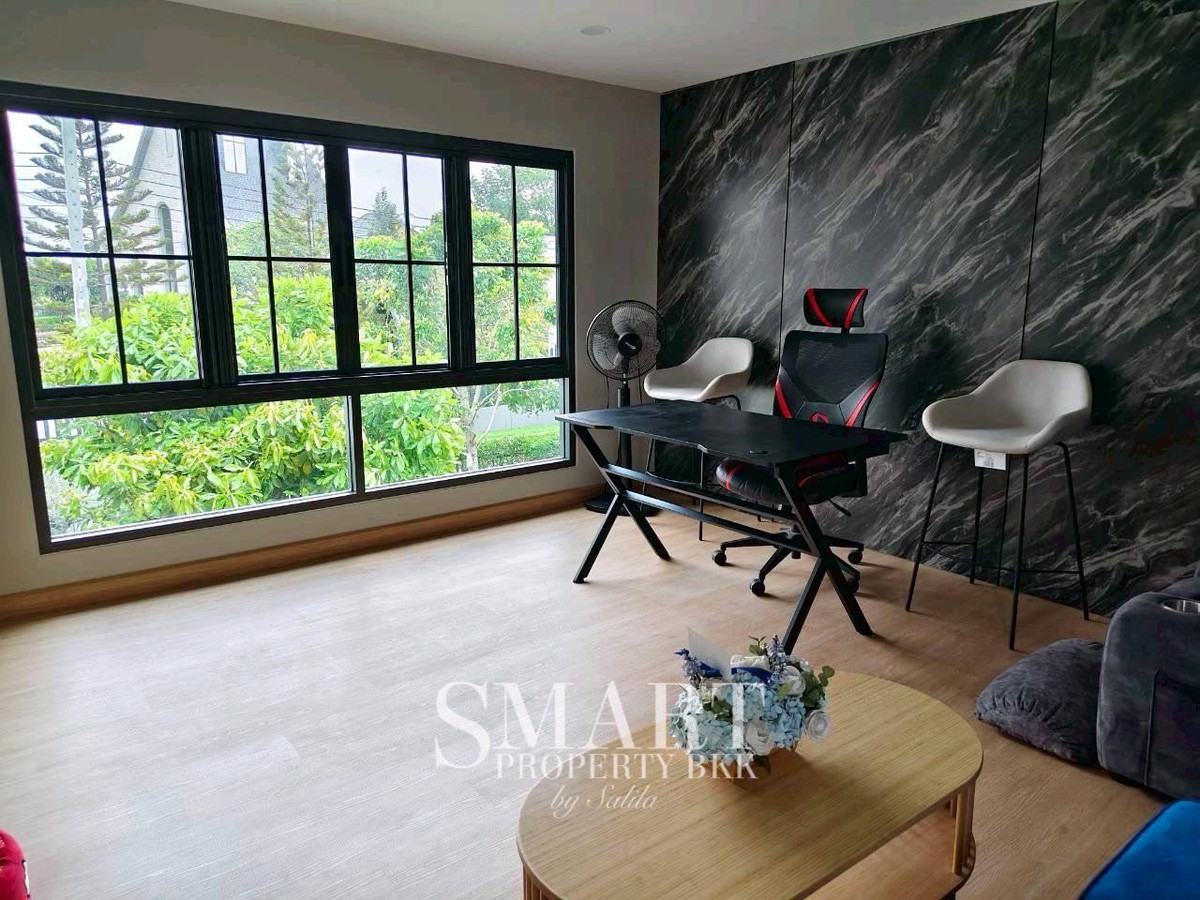 ให้เช่าบ้านปทุมธานี รังสิต ธรรมศาสตร์ : ✨ Luxury House for Rent – Saransiri Rangsit 2  หน้าบ้านไม่ติดใคร บ้านติด    solar cell  ช่วยประหยัดไฟ 
(สราญสิริ รังสิต 2 ใกล้ทางด่วนบางพูน-รังสิต  ใกล้ฟิวเจอร์พาร์ครังสิตรังสิต)