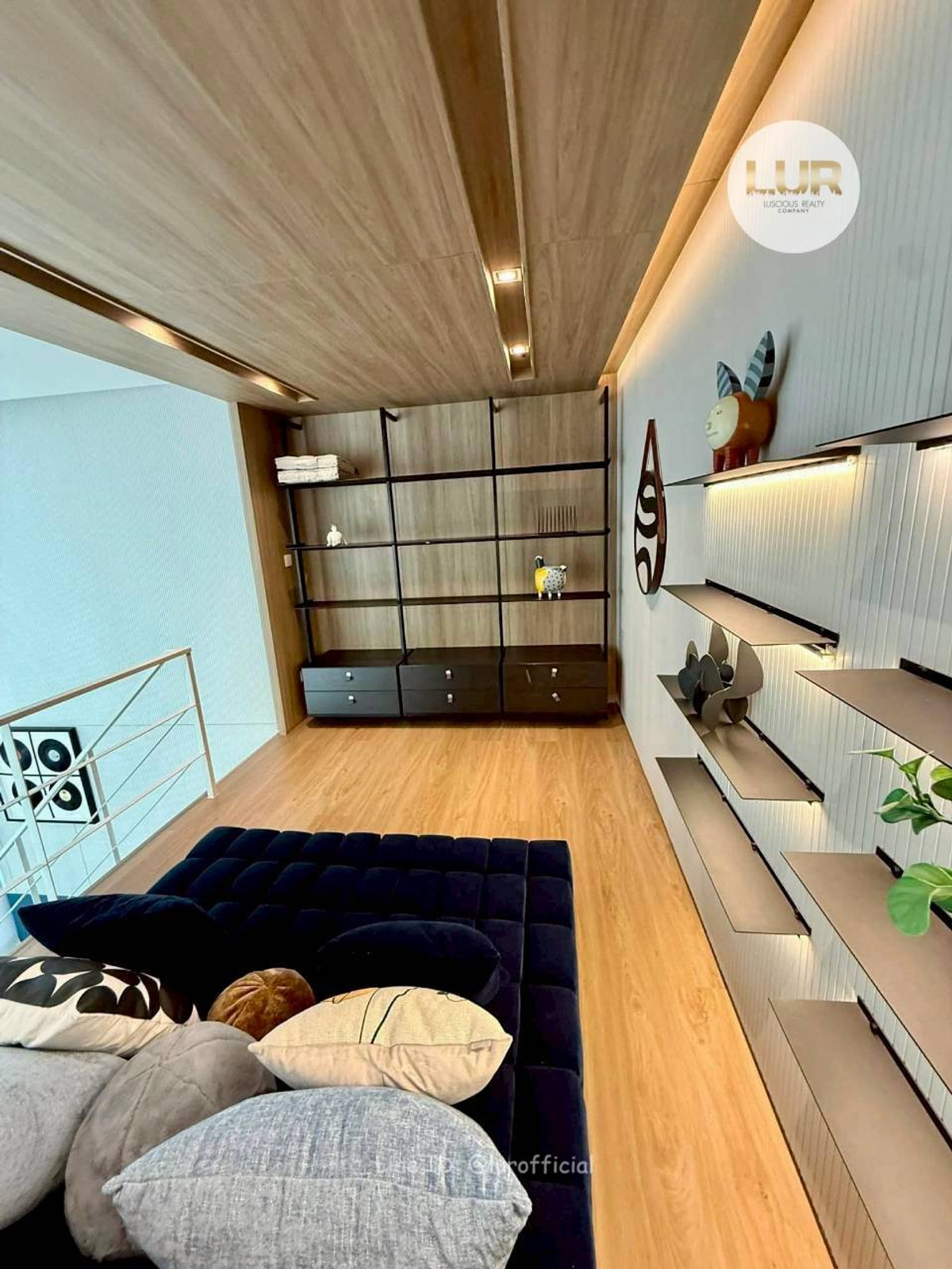 For RentHousePattanakan, Srinakarin : ✨ Luxury house for rent VIVE RAMA 9 ✨ 4 bedrooms, 4 bathrooms, usable area 324 sq m.