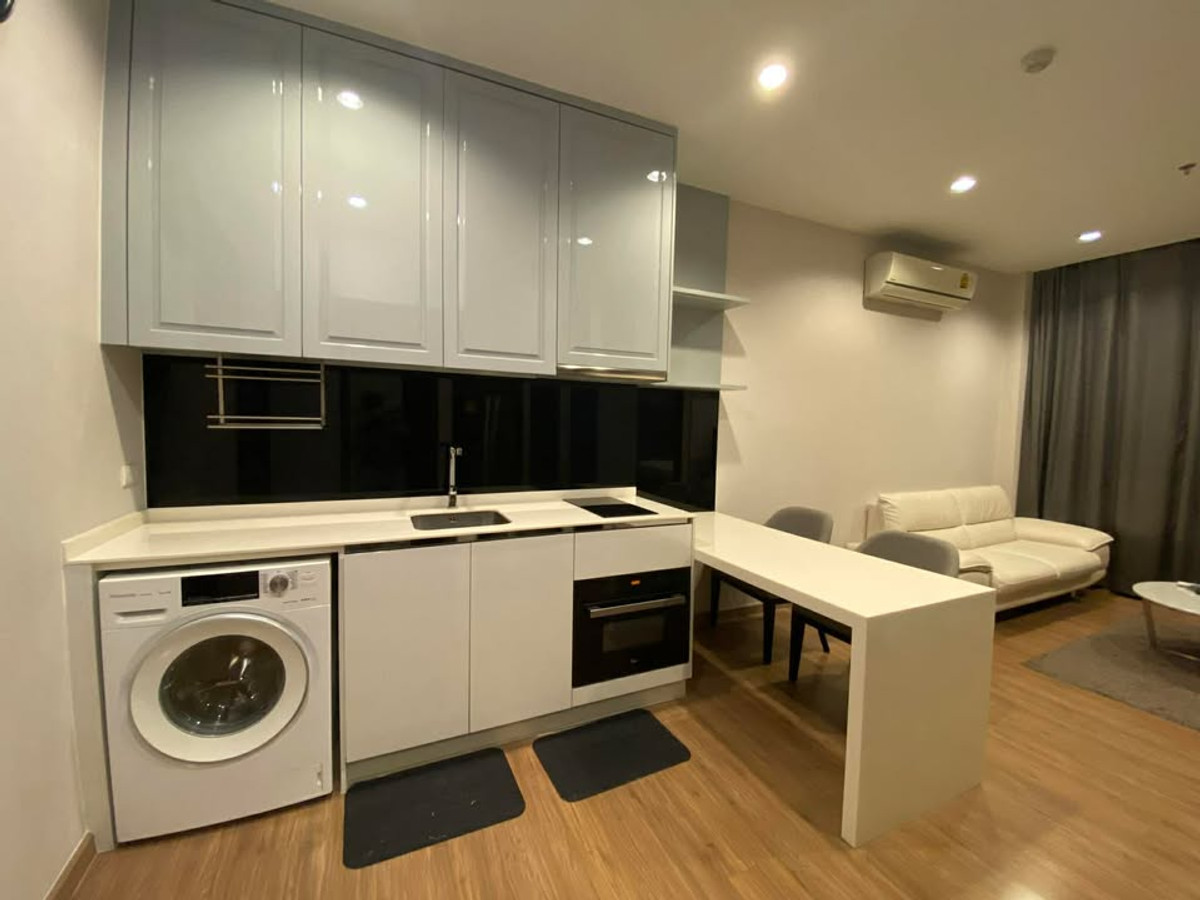 ให้เช่าคอนโดบางซื่อ วงศ์สว่าง เตาปูน : ให้เช่า Chewathai residence บางโพ (45.85 ตร.ม.) 1 นอน 1 น้ำ พร้อมอยู่