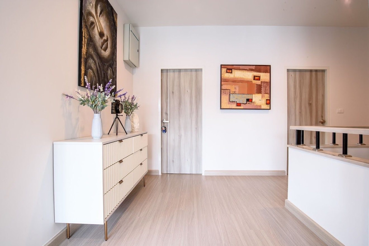 For SaleHousePattaya, Bangsaen, Chonburi : Supalai Park Ville Pattaya for sale | 2-story detached house, wide area, with furniture.