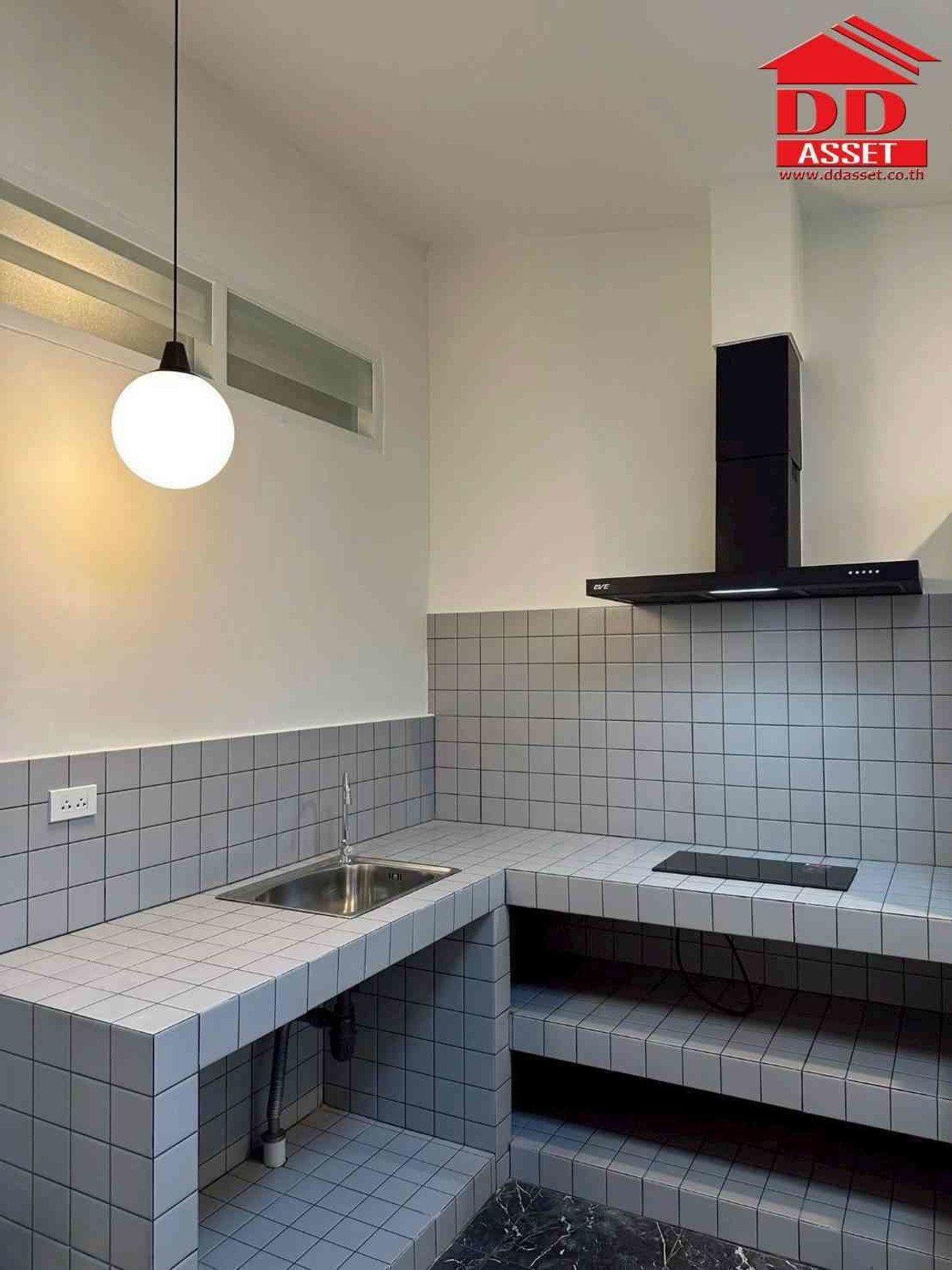 ทาวน์โฮมโชคชัย4 ลาดพร้าว71 : ขาย / ให้เช่า ทาวน์เฮ้าส์ 2 ชั้น โชคชัย 4 ซอย 38 รหัสทรัพย์ : T8239