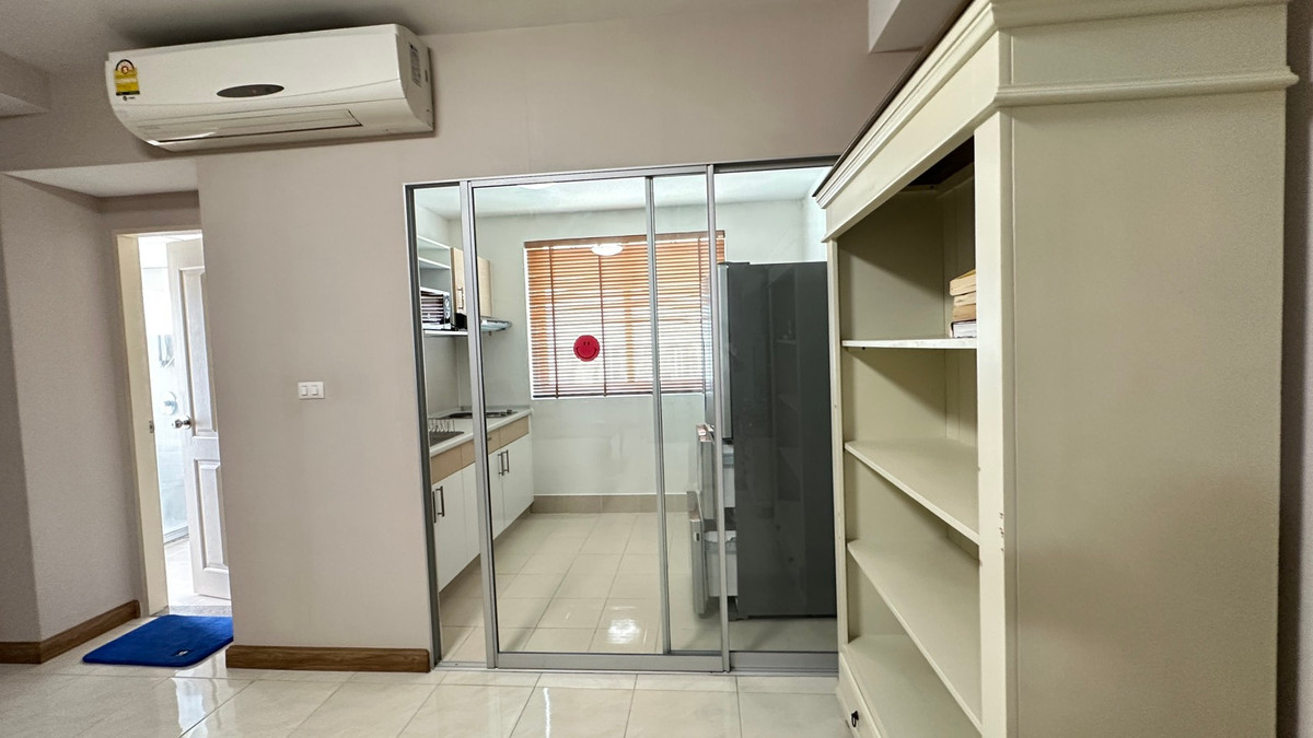 For SaleCondoRama9, Petchburi, RCA : Supalai Park Ekkamai - Thonglor / 2 Bedrooms (SALE WITH TENANT), Supalai Park Ekkamai - Thonglor / 2 Bedrooms (Sale with Tenant) NA012