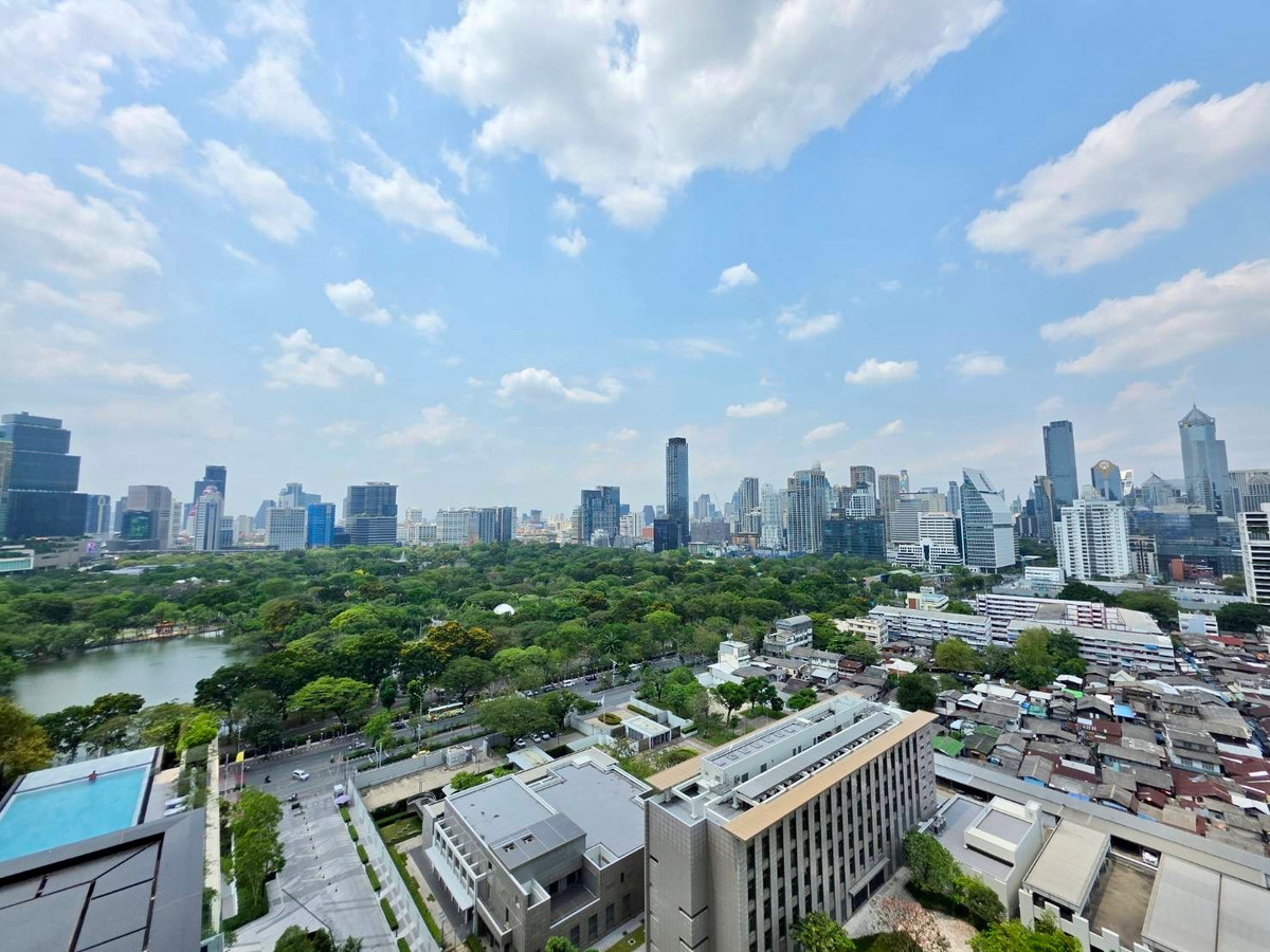For SaleCondoWitthayu, Chidlom, Langsuan, Ploenchit : EI8HTEEN SEVEN: 3bed 3bath 173sqm. 72,000,000 Corner full lumpini view Am: 0656199198