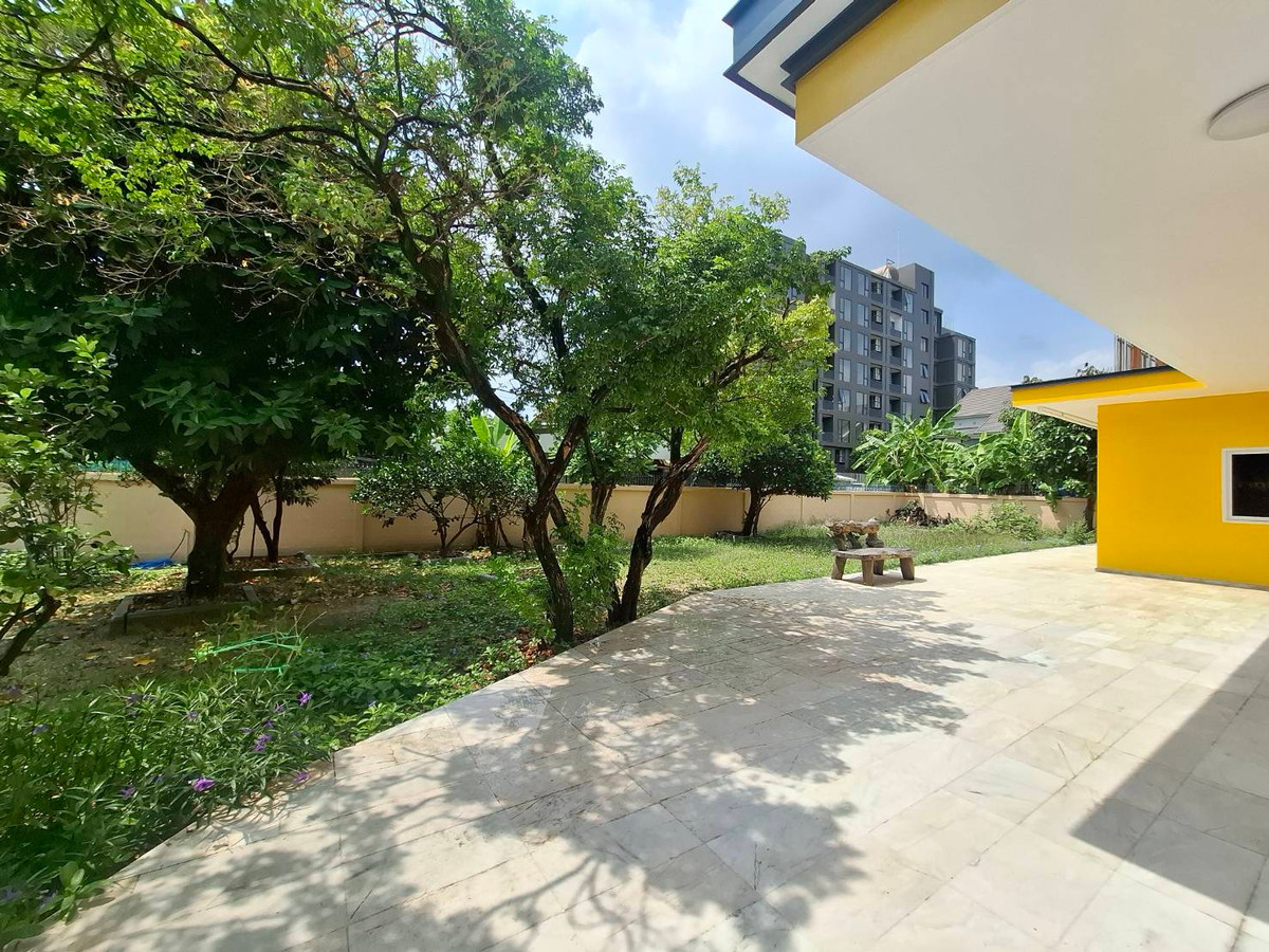 ให้เช่าบ้านลาดพร้าว เซ็นทรัลลาดพร้าว : 🏡 บ้านเดี่ยว 2 ชั้น ย่านลาดพร้าว 15 (ไม่ได้อยู่ในโครงการ)