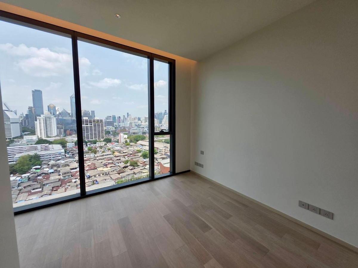 For SaleCondoWitthayu, Chidlom, Langsuan, Ploenchit : EI8HTEEN SEVEN: 3bed 3bath 173sqm. 72,000,000 Corner full lumpini view Am: 0656199198