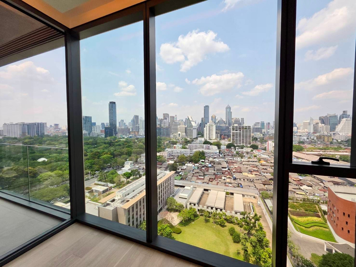 For SaleCondoWitthayu, Chidlom, Langsuan, Ploenchit : EI8HTEEN SEVEN: 3bed 3bath 173sqm. 72,000,000 Corner full lumpini view Am: 0656199198