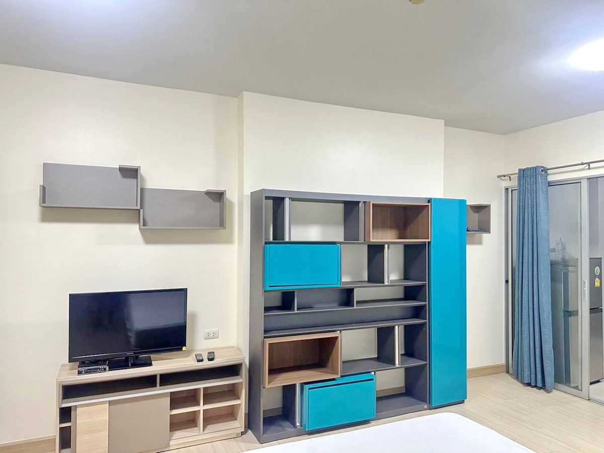 For RentCondoBang kae, Phetkasem : For rent Supalai Park Ratchaphruek-Phetkasem (next to BTS and MRT Bang Wa stations)