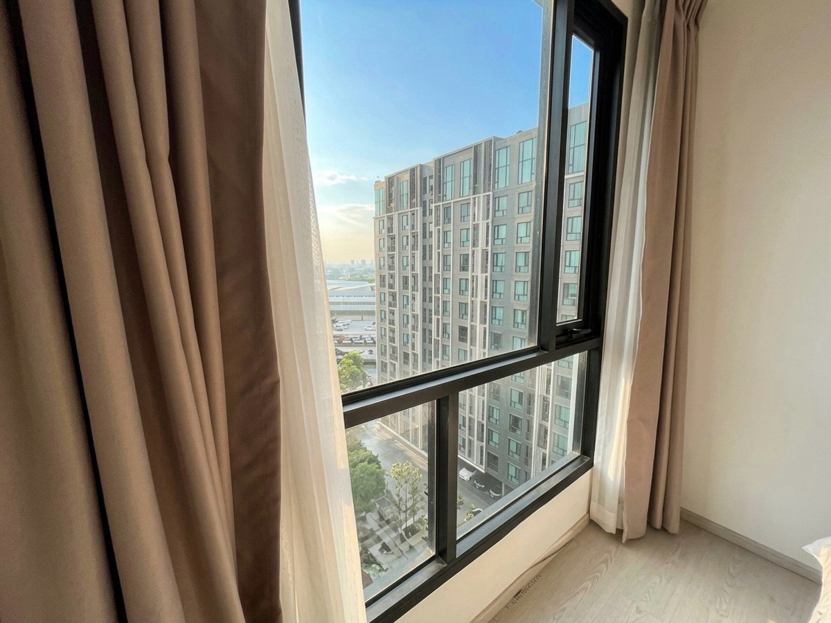 ให้เช่าคอนโดวิภาวดี ดอนเมือง หลักสี่ : 📍โครงการ : KnightsBridge Phaholyothin Interchange 
🚝 ใกล้ : BTS สถานีวัดพระศรีมหาธาตุ 300 เมตร
💵 ราคาเช่า : 13,000 บาท / เดือน