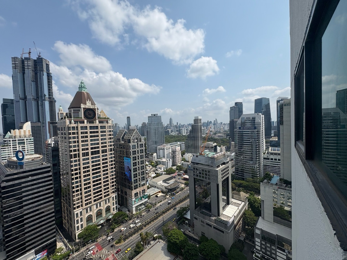 For RentCondoSathorn, Narathiwat : 🔥Rent 3BR 4BR + 1 Maid🔥223sqm🔥Floor33🔥85,000/month🔥Never rent before🔥