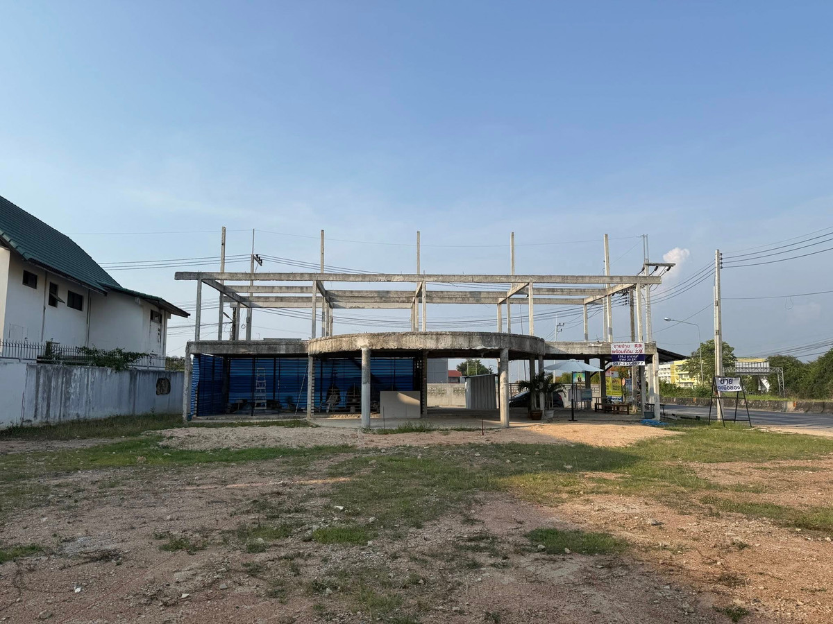 ขายที่ดินพัทยา บางแสน ชลบุรี สัตหีบ : โอกาสทอง! หน้ากว้าง ติดถนนเลียบรถไฟ ใกล้มอเตอร์เวย์ 🔥 ที่ดิน 257 ตร.วา ติดถนนเลียบทางรถไฟ พัทยาเหนือ / (ขาย), Land 257 sq.wah next to the railway side road North Pattaya / (FOR SALE) BEWN124