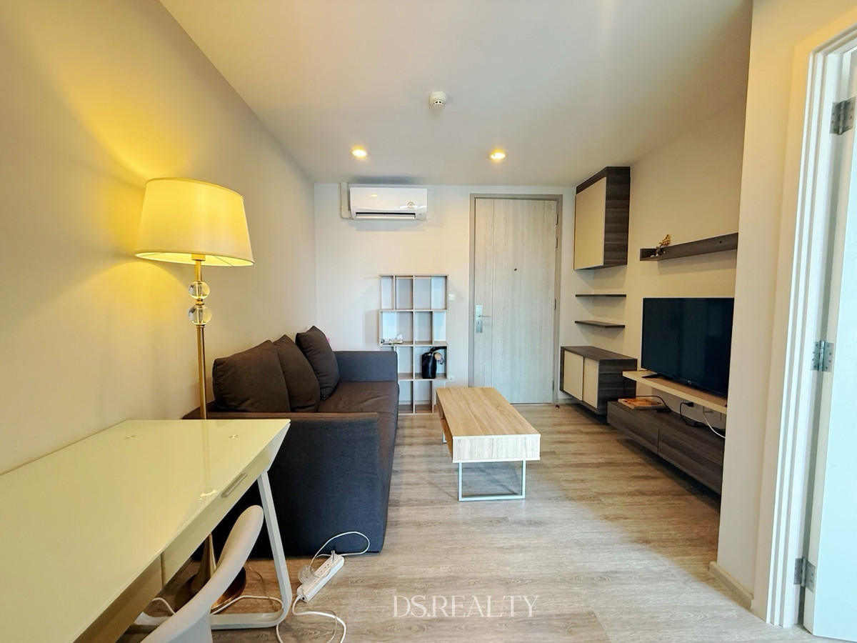 ให้เช่าคอนโดอารีย์ อนุสาวรีย์ : ให้เช่า  Centric Ari Station 1 ห้องนอน มีเครื่องซักผ้า 