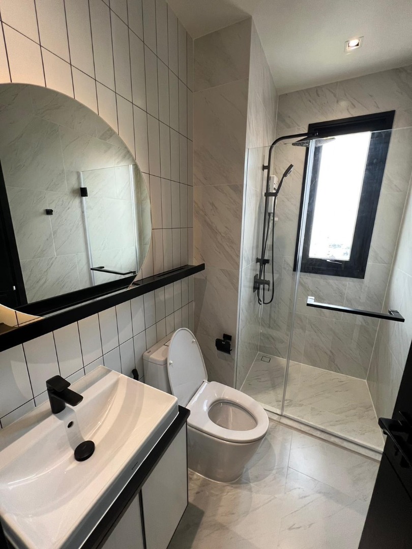 ให้เช่าคอนโดวงเวียนใหญ่ เจริญนคร :  ห้องพร้อมอยู่ ให้เช่า คอนโด แชปเตอร์เจริญนคร ริเวอร์ไซด์ วิวแม่น้ำ ใกล้ ICONSIAM