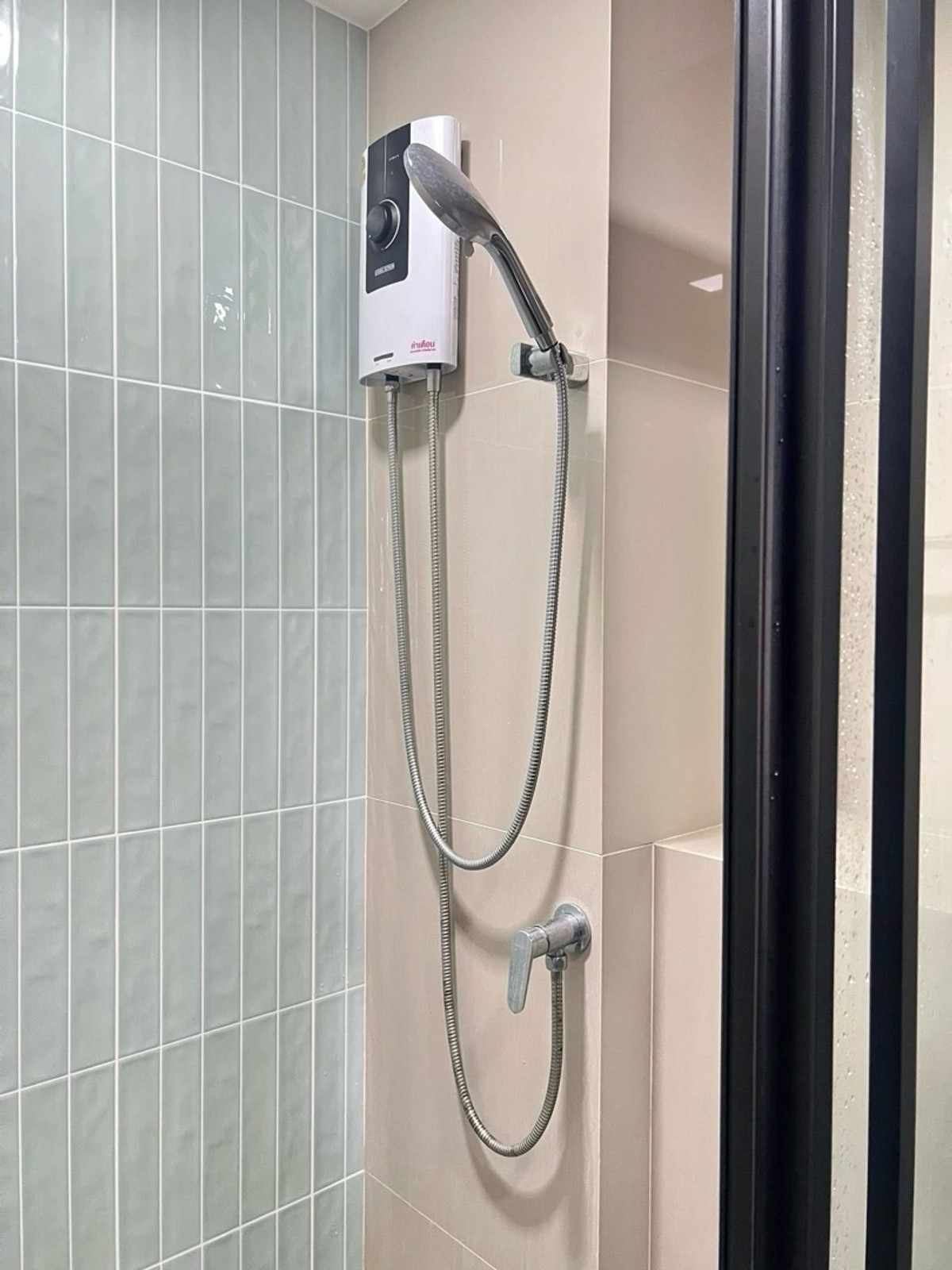 ให้เช่าคอนโดสะพานควาย จตุจักร : 📍โครงการ : The Muve Pradipat (เดอะ มูฟวี่ ประดิพัทธ์)
🚝 ใกล้ : BTS สถานีสะพานควาย 400 เมตร
💵 ราคาเช่า : 15,000 บาท / เดือน