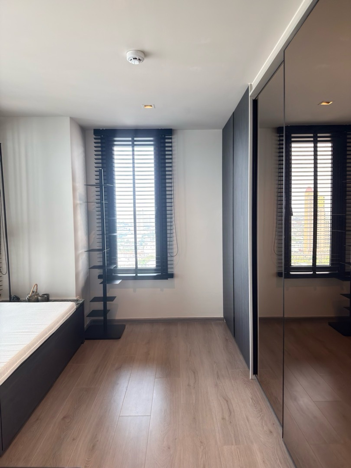 CondoSapankwai,Jatujak : 2-story condo, Pradipat intersection, BTS Saphan Khwai 
 ⭐️For Rent Condo The Reserve PDP