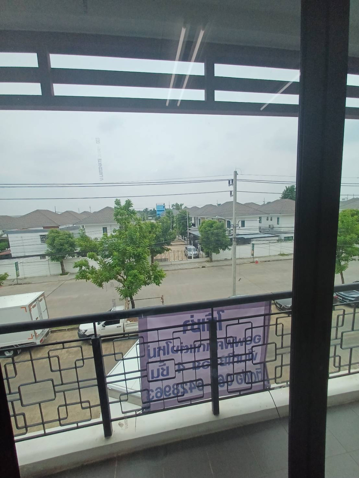 ให้เช่าอาคารพาณิชย์ปทุมธานี รังสิต ธรรมศาสตร์ : ตึก 4 ชั้นให้เช่า รังสิต-คลอง1 | ทำธุรกิจ + อยู่อาศัยได้ในที่เดียว  JSP City | เหมาะทำออฟฟิศ ร้านค้า ครบฟังก์ชัน