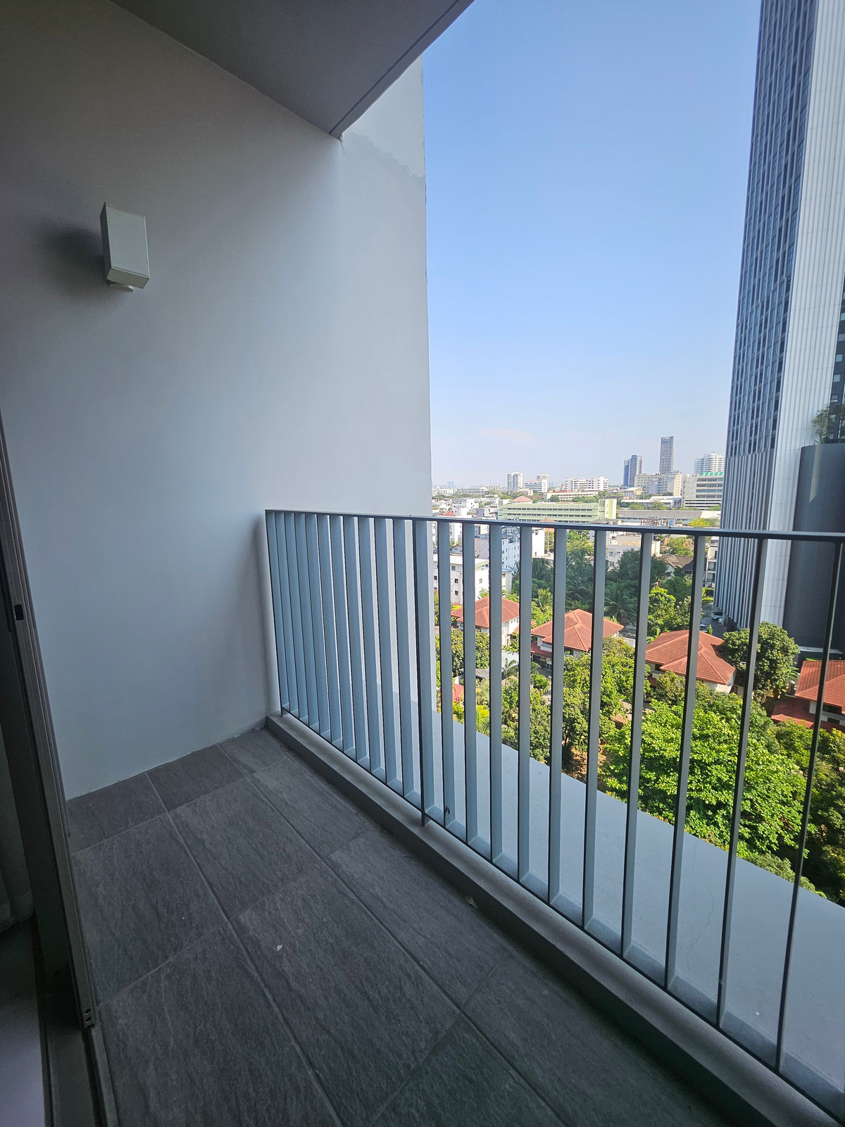 For RentCondoSathorn, Narathiwat : Nara 9 Sathorn – Best Value in CBD! 66 sq.m. - Near BTS 🍃