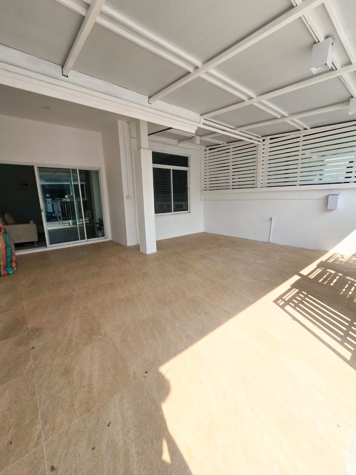 For SaleTownhomePattaya, Bangsaen, Chonburi : Ekthan Village / 2 Bedrooms (FOR SALE), Ekthan Village / 2 Bedrooms (FOR SALE) BEWN125