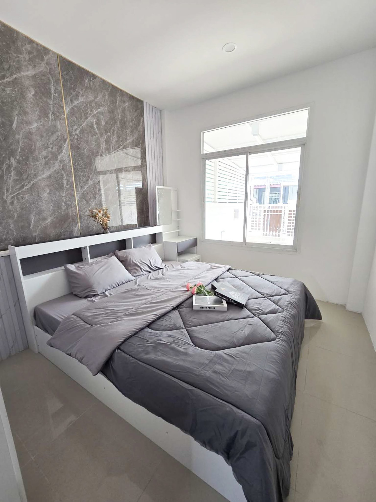 For SaleTownhomePattaya, Bangsaen, Chonburi : Ekthan Village / 2 Bedrooms (FOR SALE), Ekthan Village / 2 Bedrooms (FOR SALE) BEWN125