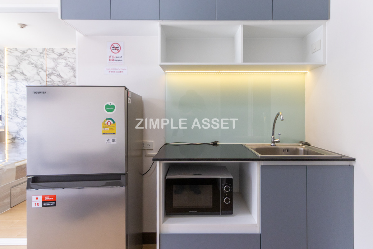 For RentSamut Prakan,Samrong : Line ID: @zimple_asset  Modern room apartment in Bang Phli, fully furnished with electrical appliances and great facilities Clean, secure, and conveniently located near shopping malls, community areas, and Bang Phli Industrial Estate.