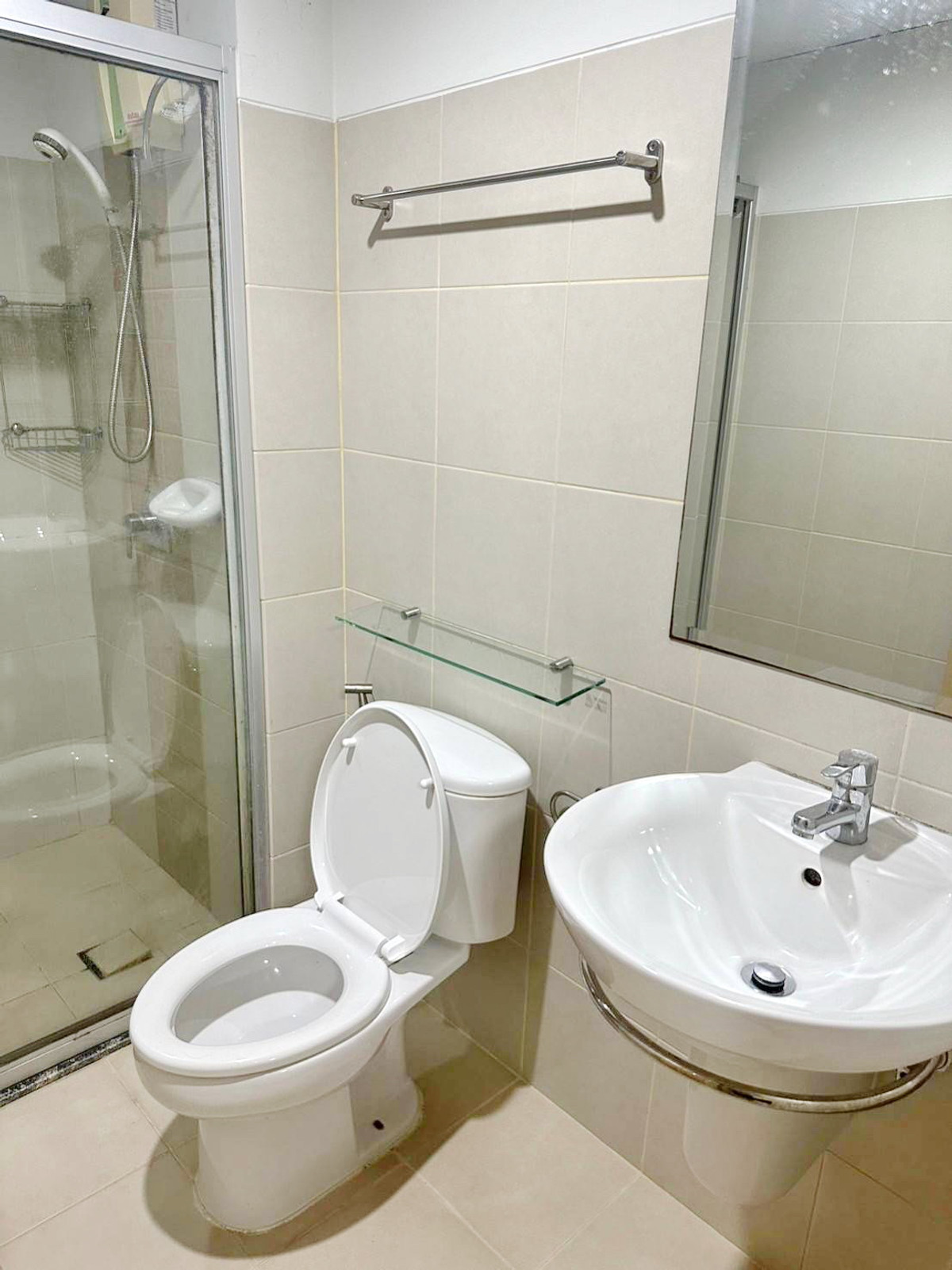 For RentCondoBang kae, Phetkasem : For rent Supalai Park Ratchaphruek-Phetkasem (next to BTS and MRT Bang Wa stations)