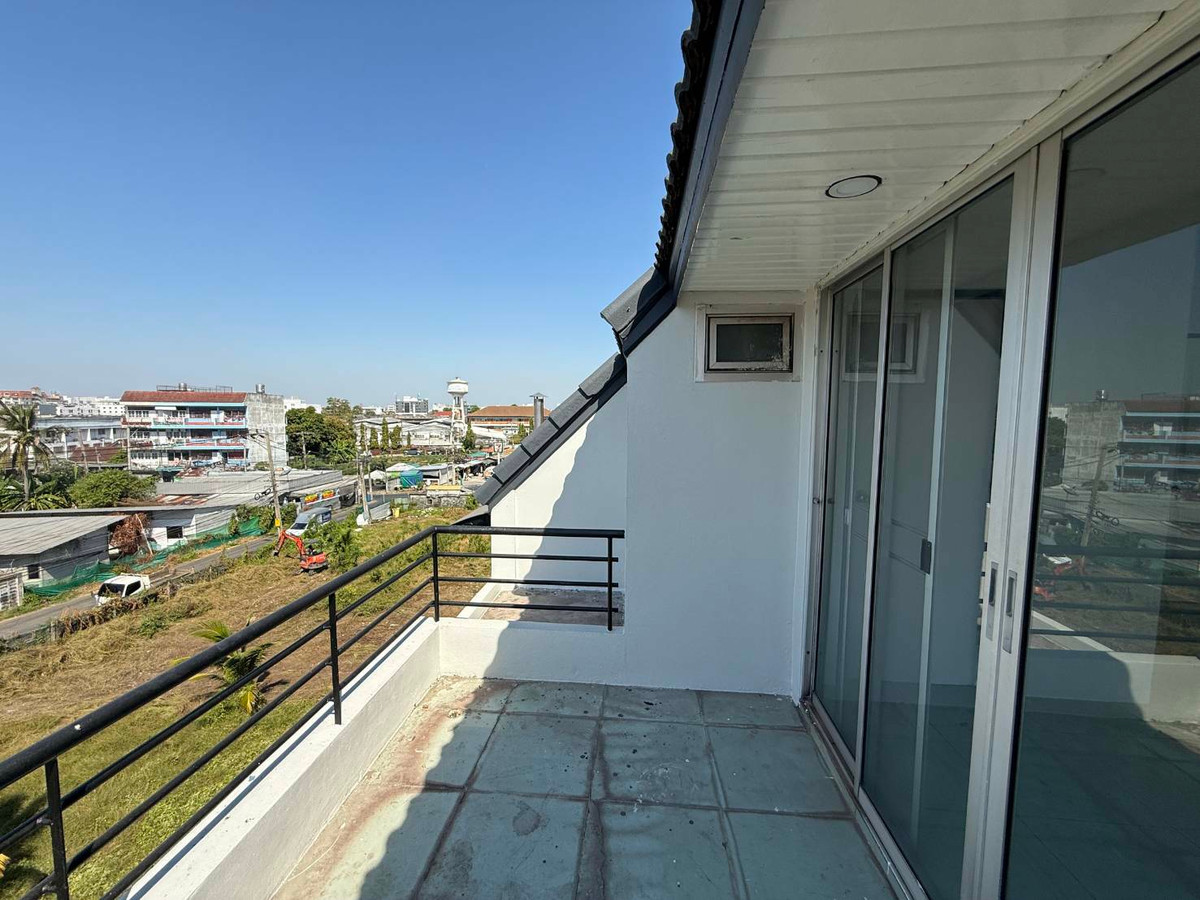 ขายโฮมออฟฟิศรัชดา ห้วยขวาง : สินธานี ลาดพร้าว 80 / 4 ห้องนอน (ขาย), Sinthanee Ladprao 80 / 4 Bedrooms (FOR SALE) JANE046