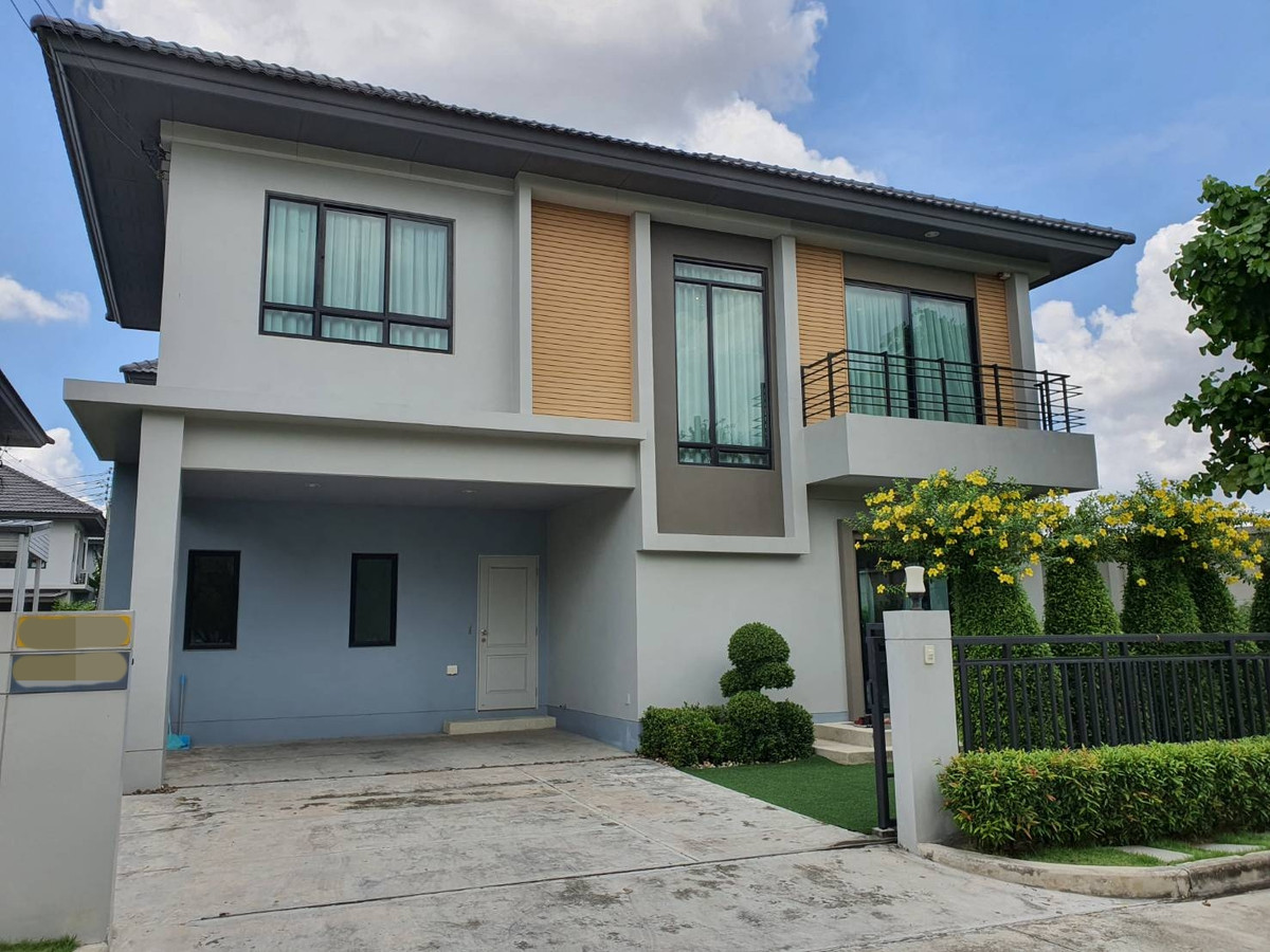 ให้เช่าบ้านนวมินทร์ รามอินทรา : ให้เช่าบ้านเดี่ยว ไลฟ์ บางกอก บูเลอวาร์ด รามอินทรา 65 (53 ตร.ว.) 4 นอน 3 น้ำ แปลงหน้าสวน พร้อมอยู่