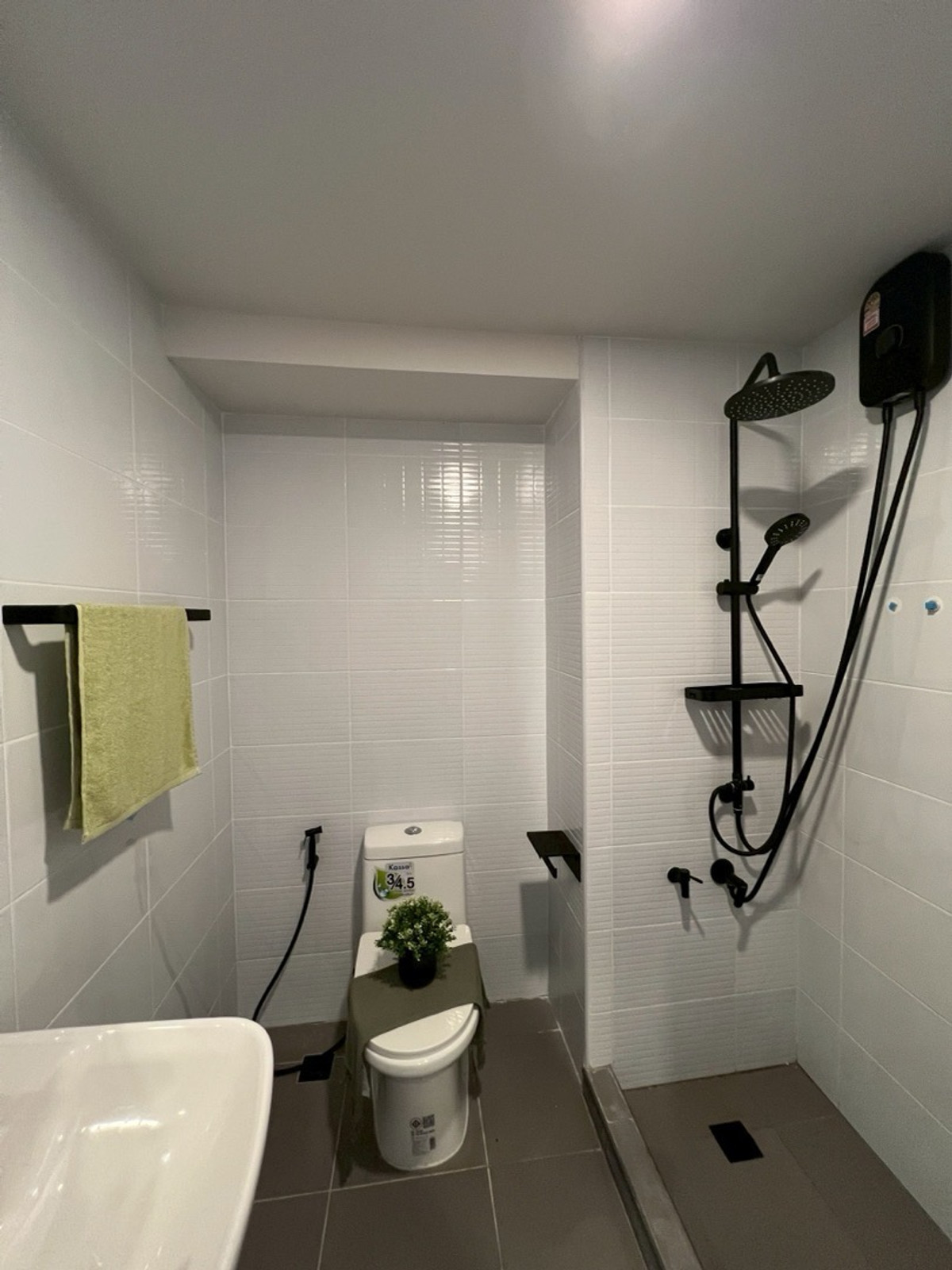 ให้เช่าคอนโดเกษตรศาสตร์ รัชโยธิน :  ห้องสวยใหม่เอี่ยม ยังไม่เคยมีคนเช่า! ให้เช่า Waterford Royal Suite ลาดพร้าว-เสนานิคม  คอนโดโลว์ไรส์ บรรยากาศเงียบสงบ ทำเลดี เดินทางสะดวก