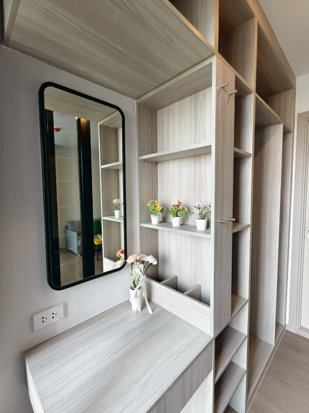 ให้เช่าคอนโดปิ่นเกล้า จรัญสนิทวงศ์ : ⭐️  Origin Play Bangkhunnon Triple Station ⭐️ห้องสวย  23 ตรม. ตกแต่งอย่างดี มีเฟอร์นิเจอร์พร้อมอยู่