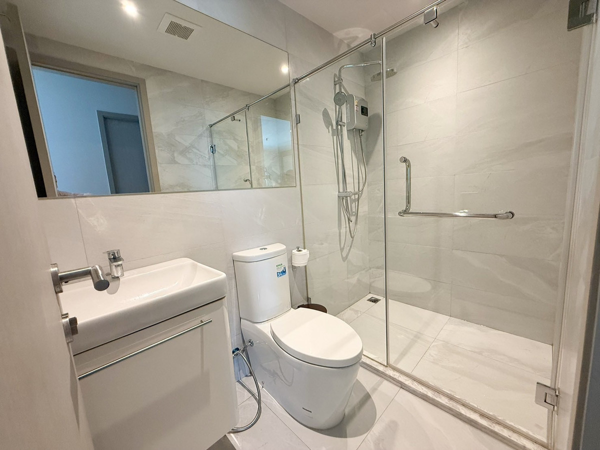 For RentCondoSukhumvit, Asoke, Thonglor : For rent 2 bedrooms, 2 bathrooms, Rhythm Ekkamai.