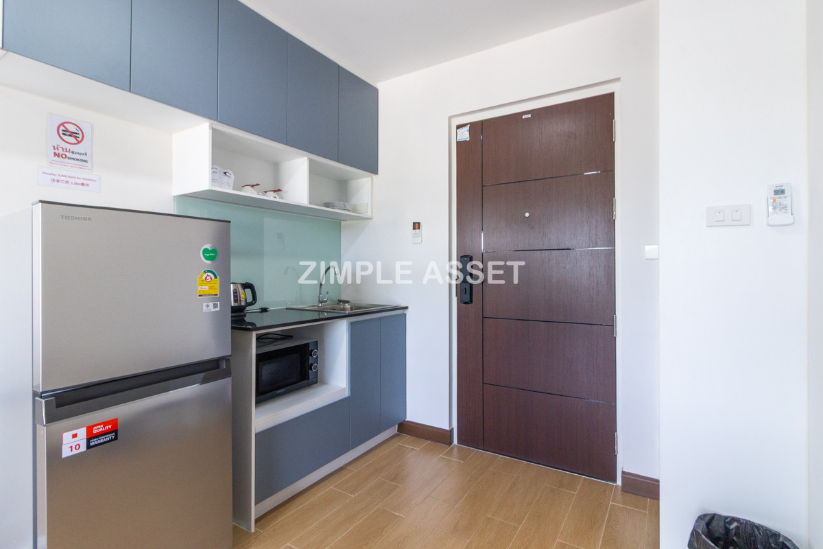 For RentSamut Prakan,Samrong : Line ID: @zimple_asset  Modern room apartment in Bang Phli, fully furnished with electrical appliances and great facilities Clean, secure, and conveniently located near shopping malls, community areas, and Bang Phli Industrial Estate.