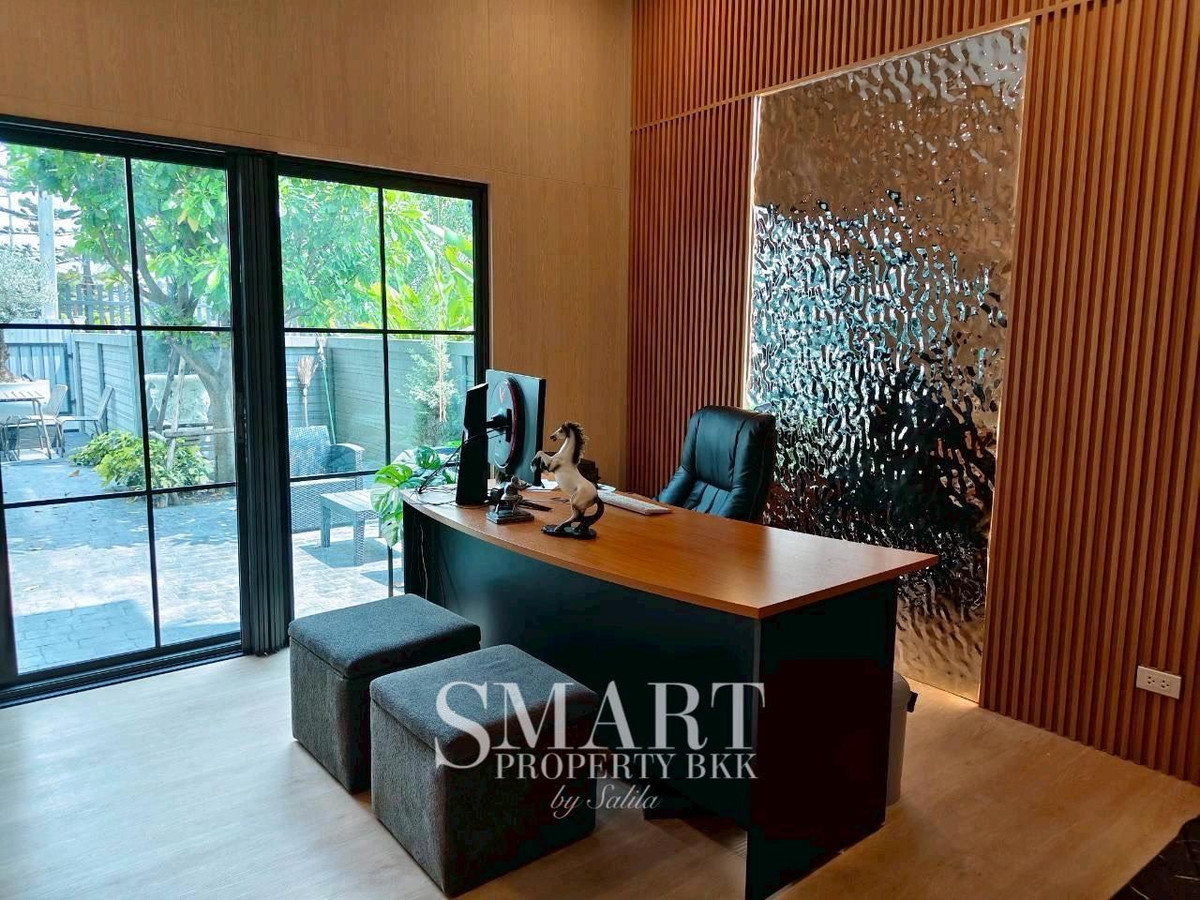 ให้เช่าบ้านปทุมธานี รังสิต ธรรมศาสตร์ : ✨ Luxury House for Rent – Saransiri Rangsit 2  หน้าบ้านไม่ติดใคร บ้านติด    solar cell  ช่วยประหยัดไฟ 
(สราญสิริ รังสิต 2 ใกล้ทางด่วนบางพูน-รังสิต  ใกล้ฟิวเจอร์พาร์ครังสิตรังสิต)