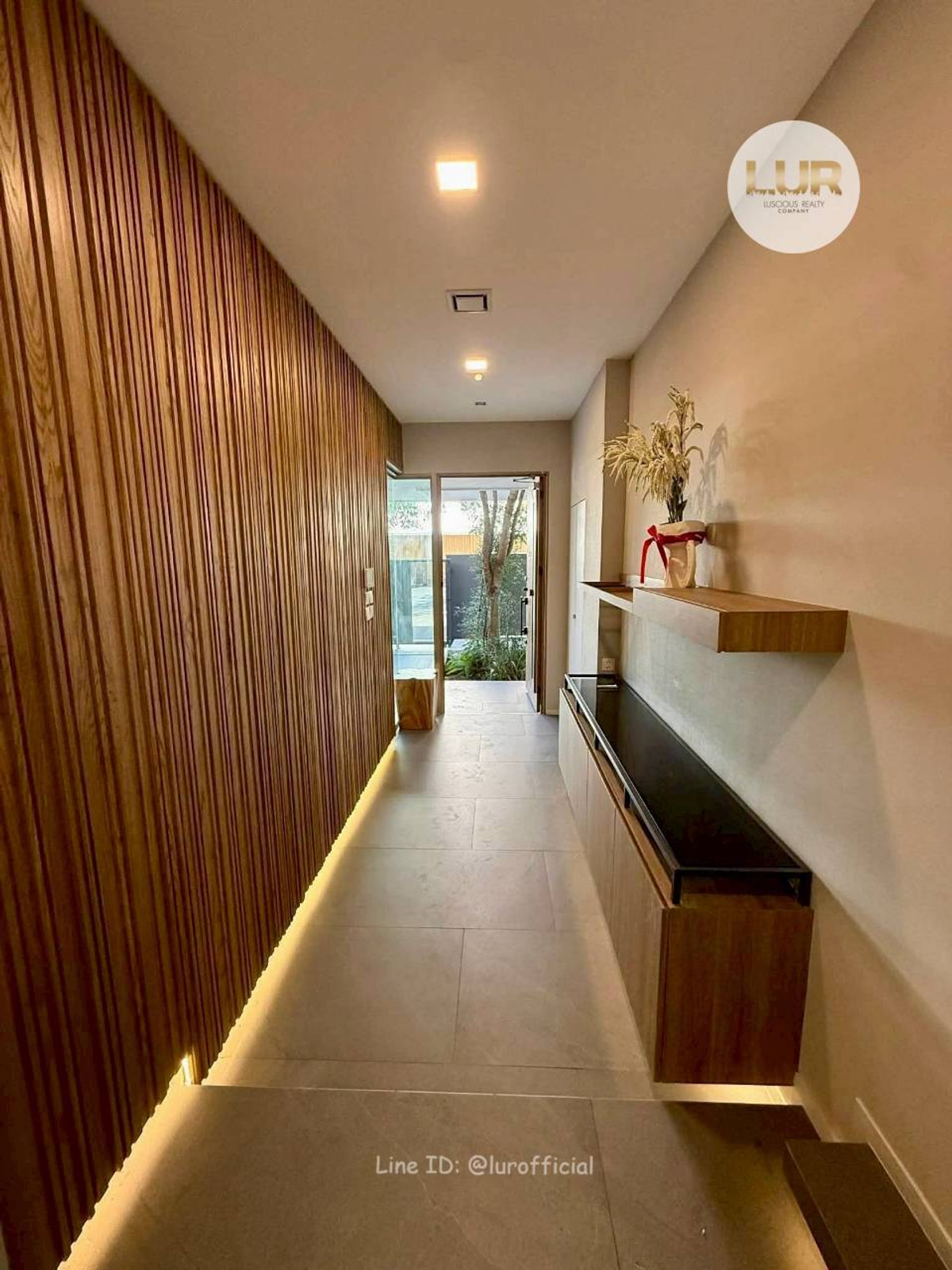 For RentHousePattanakan, Srinakarin : ✨ Luxury house for rent VIVE RAMA 9 ✨ 4 bedrooms, 4 bathrooms, usable area 324 sq m.