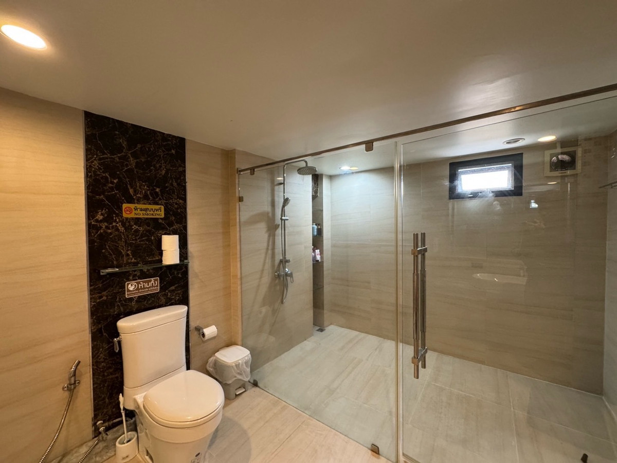 เซ้งร้านค้า/ตลาดนัดสุขุมวิท อโศก ทองหล่อ : เซ้งธุรกิจสปา เอกมัย ตกแต่งไปเยอะมาก เซ้งถูก 1.45 ล้านบาท เหมาะกับคนที่อยู่สายอาชีพสปา ทำธุรกิจเป็น ต่อยอดเป็น มืออาชีพ