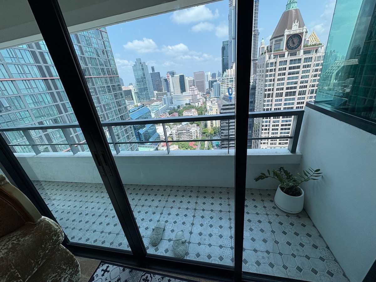 For RentCondoSathorn, Narathiwat : 🔥Rent 3BR 4BR + 1 Maid🔥223sqm🔥Floor33🔥85,000/month🔥Never rent before🔥