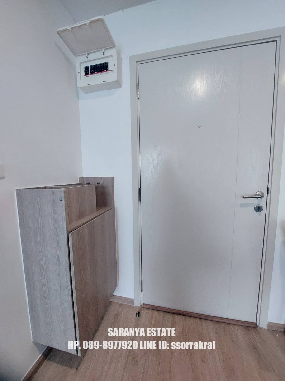 For RentCondoKasetsart, Ratchayothin : Elio Del Moss Phaholyothin 34 46 sqm. 2 bedrooms, 1 bathroom, pool view, rent 20,000 baht Agent Saranya 0898977920 Line ID ssorrakrai Elio Del Moss Phaholyothin 34 2 bedrooms 1 bathroom for rent 46 Sqm. 2 bedrooms 1 bathroom swimming pool view Bht. 2 
 
