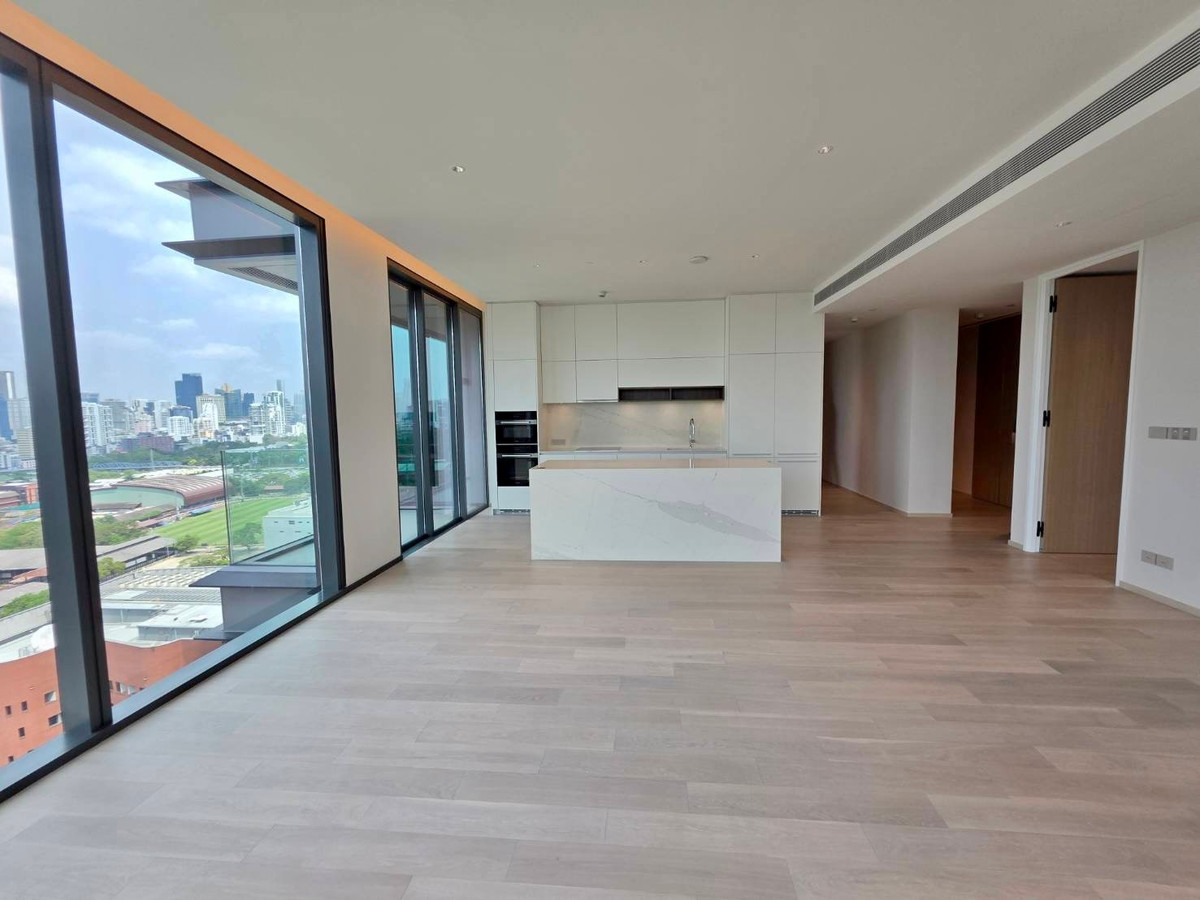 For SaleCondoWitthayu, Chidlom, Langsuan, Ploenchit : EI8HTEEN SEVEN: 3bed 3bath 173sqm. 72,000,000 Corner full lumpini view Am: 0656199198