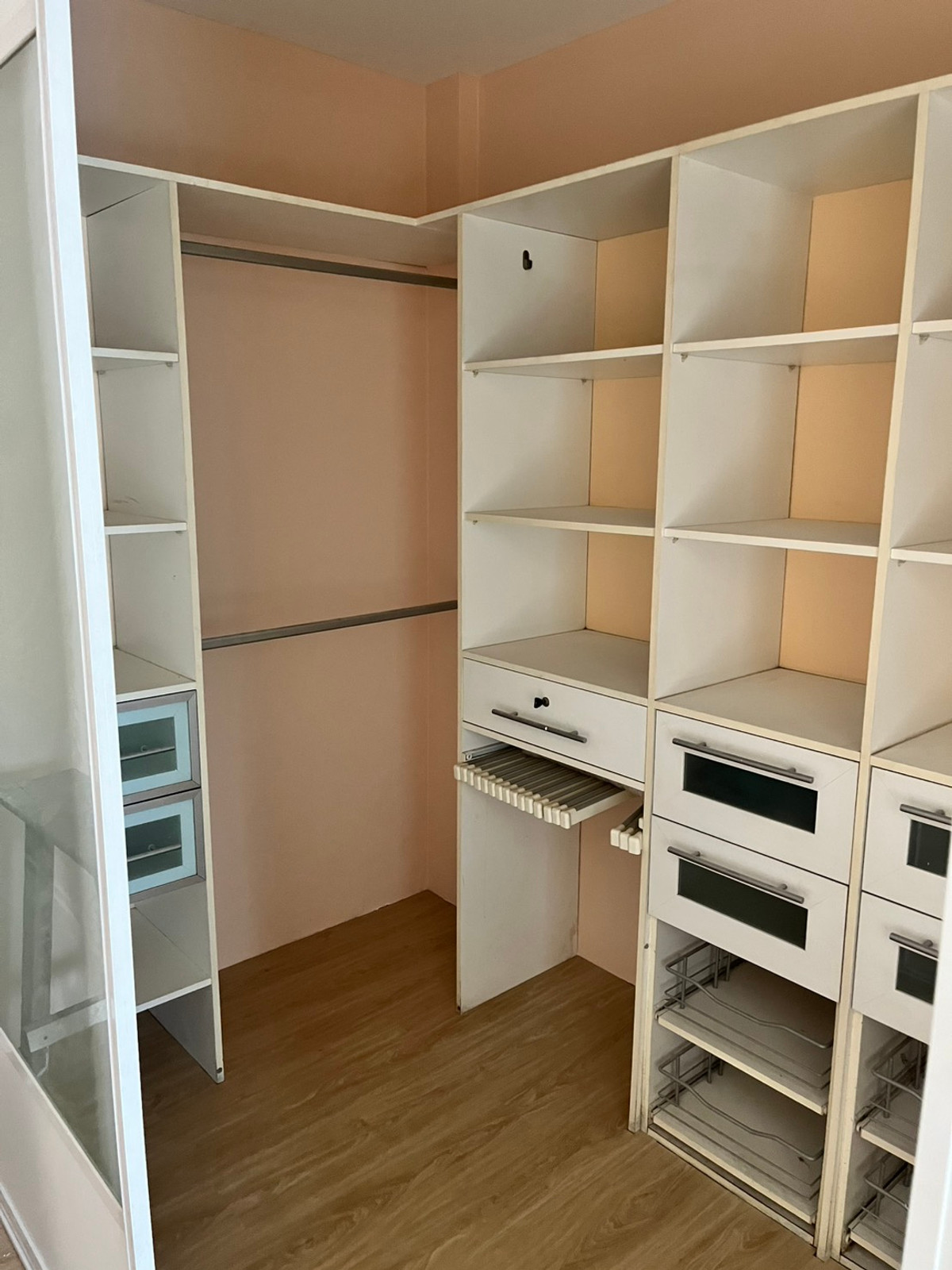 ให้เช่าทาวน์โฮมรัชดา ห้วยขวาง : บ้านกลางเมือง เหม่งจ๋าย รัชดา 2 / 3 ห้องนอน (เช่า), Baan Klang Muang Mengjai Ratchada 2 / 3 Bedrooms (FOR RENT) JANE040