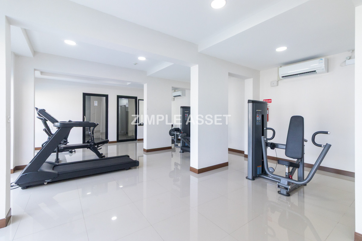 For RentSamut Prakan,Samrong : Line ID: @zimple_asset  Modern room apartment in Bang Phli, fully furnished with electrical appliances and great facilities Clean, secure, and conveniently located near shopping malls, community areas, and Bang Phli Industrial Estate.