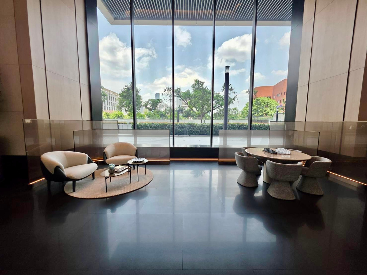 For SaleCondoWitthayu, Chidlom, Langsuan, Ploenchit : EI8HTEEN SEVEN: 3bed 3bath 173sqm. 72,000,000 Corner full lumpini view Am: 0656199198