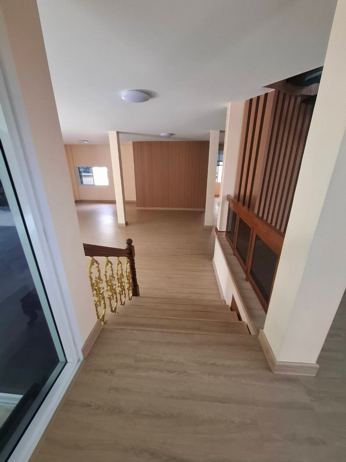 ให้เช่าบ้านลาดพร้าว เซ็นทรัลลาดพร้าว : 🏡 บ้านเดี่ยว 2 ชั้น ย่านลาดพร้าว 15 (ไม่ได้อยู่ในโครงการ)