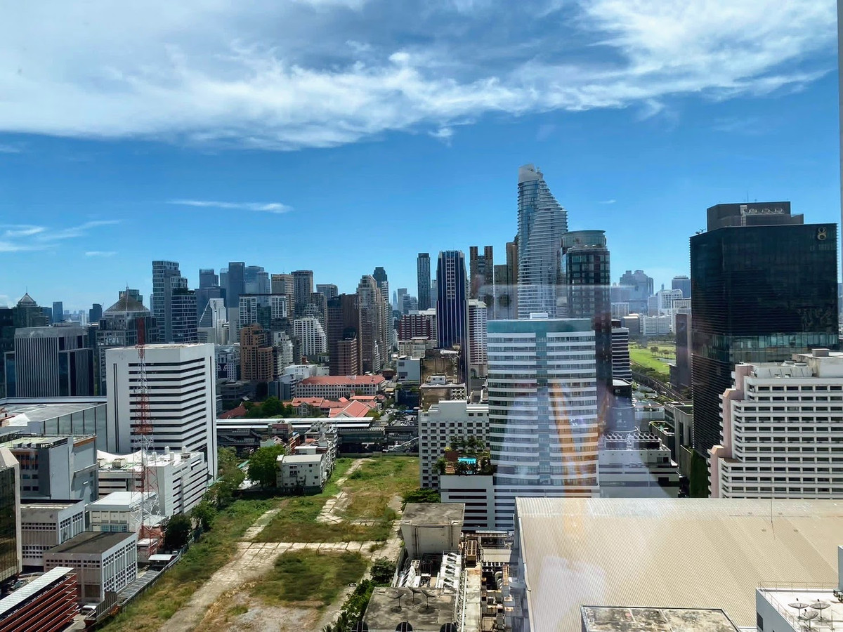 For RentOfficeWitthayu, Chidlom, Langsuan, Ploenchit : OK Space @PIER111 38sqm Serviced Office For Rent Opposite CentralWorld Ratchaprasong Near BTS Chidlom Pratunam Siam Paragon