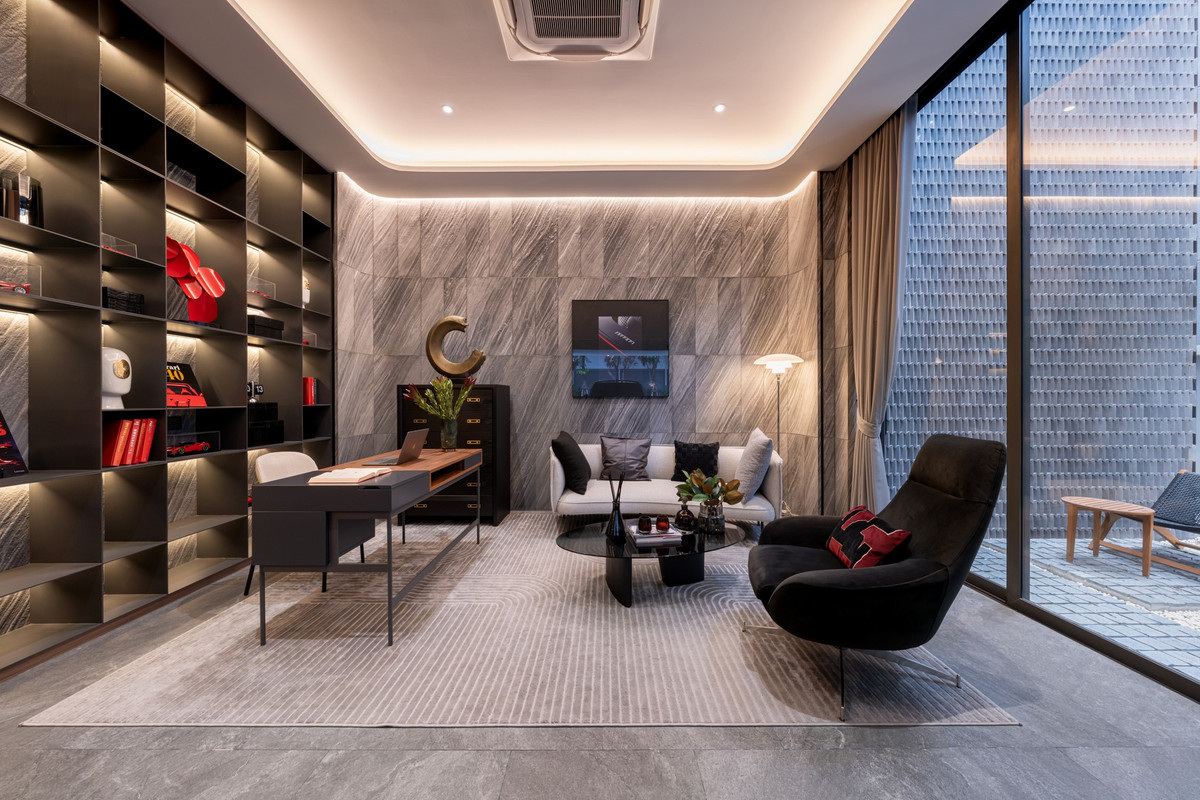 ขายบ้านบางนา แบริ่ง ลาซาล : 🚩[𝐒𝐏𝐄𝐂𝐈𝐀𝐋 𝐔𝐍𝐈𝐓] ราคาพิเศษเพียงหลังเดียวเท่านั้น | 𝐌𝐎𝐓𝐈𝐅 สุขุมวิท - บางนา บ้านเดี่ยวหรู 3 ชั้น พร้อมสระว่ายน้ำส่วนตัว พื้นที่ใช้สอยกว่า 500 ตร.ม. โครงการมีเพียง 14 ยูนิตเท่านั้น นัดหมายเยี่ยมชมโครงการ 095-424-3656 หรือแอด LINE จากเบอร์โทร